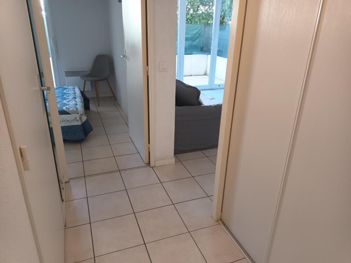 Calme T2 Avec Terrasse A Hendaye, Proche Plage - Fr-1-239-780 Kültér fotó